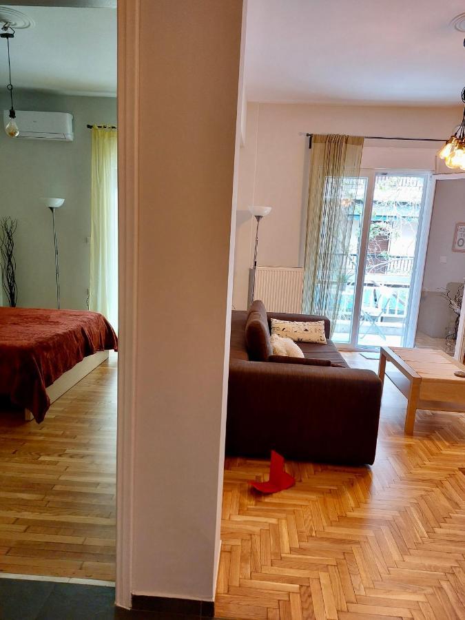 Christina-Anna Athens City Center Walking Distance To Everywhere And Acropolis, In One Of The Most Favorable Locations By National Gardens And Zoo, Hellenic Parliament In Syntagma And Stylish Exquisite Kolonaki Cozy Renovated Apartment Экстерьер фото